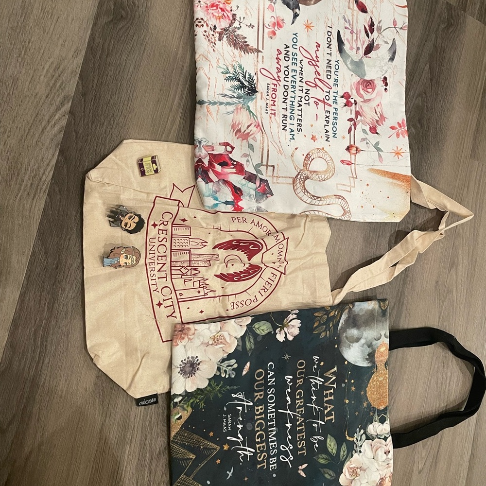 Sarah J Maas pack